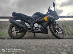 Yamaha R15s
